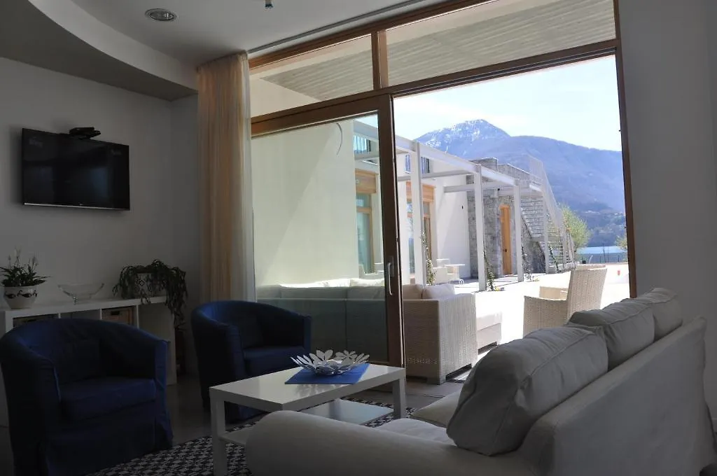 Tullio Hotel Gravedona 3*,  Italy