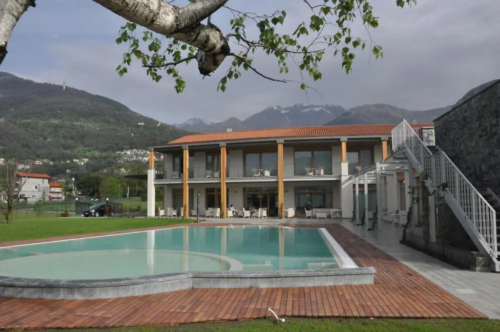 Tullio Hotel Gravedona 3*,  Italien