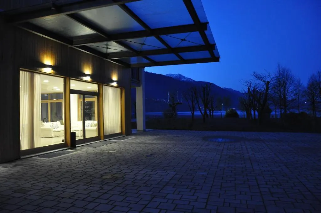 Tullio Hotel 그라베도나
